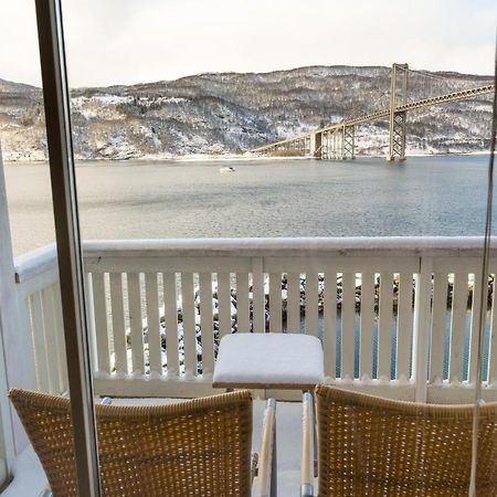 Villa Tjeldsundbrua Maritim Evenskjer Exterior foto