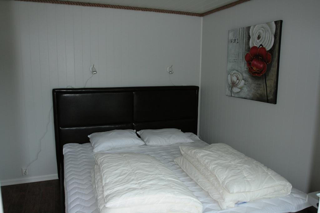 Villa Tjeldsundbrua Maritim Evenskjer Habitación foto
